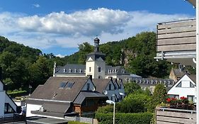 Appartment mit Blick auf Schloss Sayn